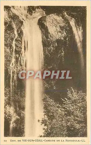 Cartes postales Env de Vic sur Cere Cascade de la Roucoule
