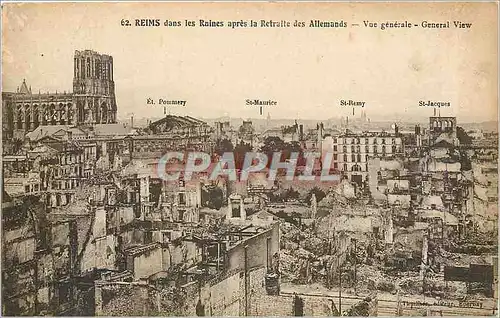 Ansichtskarte AK Reims dans les Ruines apres la Retraite des Allemands Vue generale