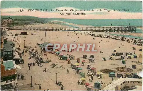 Cartes postales Trouville La Reine des Plages Un coin de la Plage et les Jetees au fond Deauville