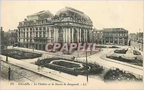 Cartes postales Calais Le Theatre et le Statue de Jacquard