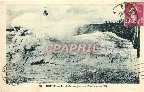 Cartes postales BREST-La Jetee un jur de Tempete-ND Phare