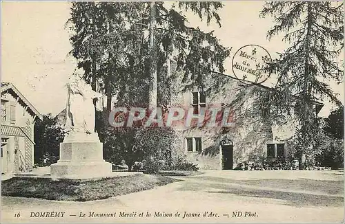 Cartes postales DOMREMY-Le Monument Mercie et la maison de jeanne d'Arc