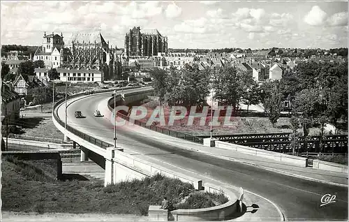 Cartes postales moderne BEAUVAS-Le Pont -Route et la ville