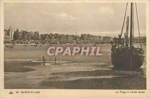 Cartes postales Berck-plage-La plage a maree basse Bateau