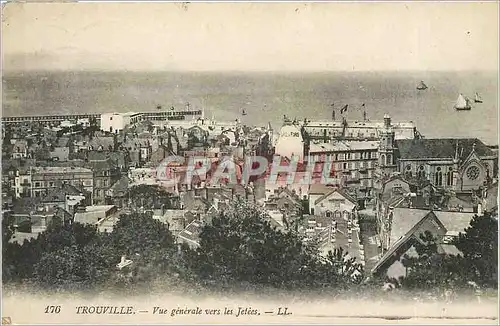 Cartes postales Trouville vue generale vers les jetees