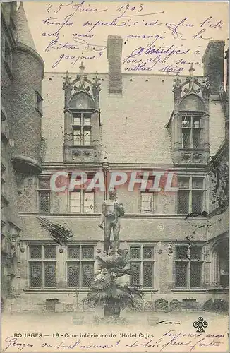 Ansichtskarte AK Bourges Cour interieur de l'Hotel Cujas