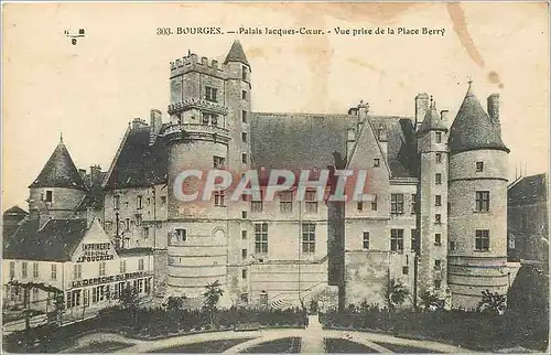 Ansichtskarte AK Bourges palais Jacques Coeur Vue prise de la place Berry