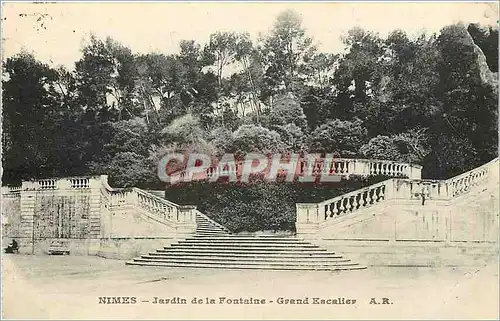 Ansichtskarte AK Nimes Jardin de la Fontaine Grand Escalier