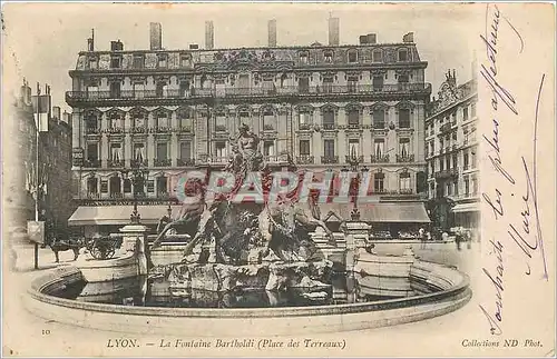 Ansichtskarte AK Lyon La Fontaine Bartholdi Place des Terreaux