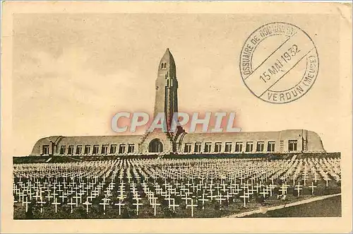 Ansichtskarte AK Vue Generale de l'Ossuaire de Douaumont