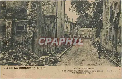Ansichtskarte AK Verdun Meuse Les Ruines Rue des Capucines Militaria
