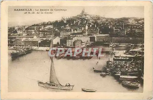 Ansichtskarte AK Marseille Le Bassin de Carenage et ND de la Garde Bateaux