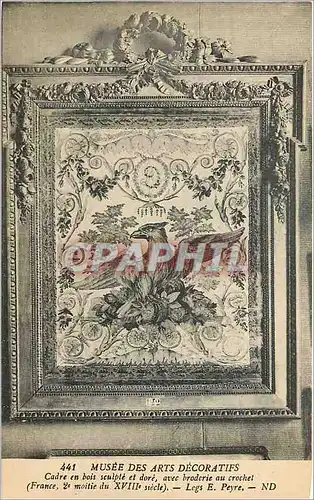 Cartes postales Musee des Arts Decoratifs Cadre en bois sculpte et dore avec broderie au crochet