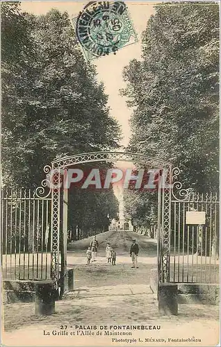 Ansichtskarte AK Palais de Fontainebleau La Grille et l'Allee de Maintenon