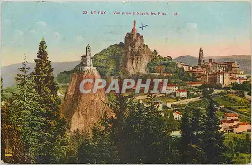 Cartes postales Le Puy Vue prise a travers les Pins