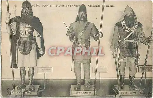 Cartes postales Paris Musee de l'Armee Costumes de Guerre Militaria