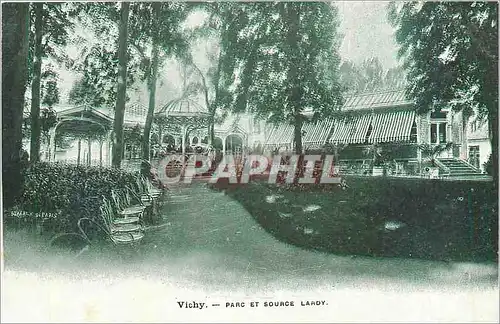 Cartes postales Vichy Parc et Source Lardy