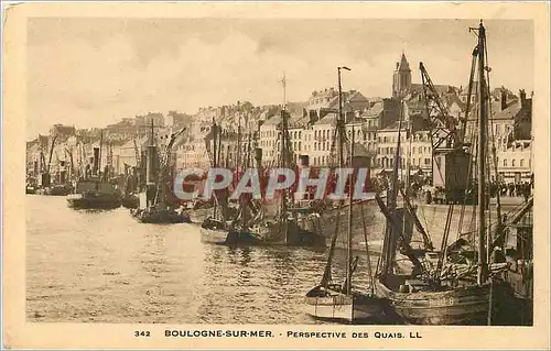 Cartes postales Boulogne sur Mer Perspective des Quais Bateaux