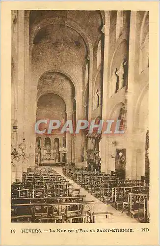 Ansichtskarte AK Nevers La Nef de l'Eglise Saint Etienne