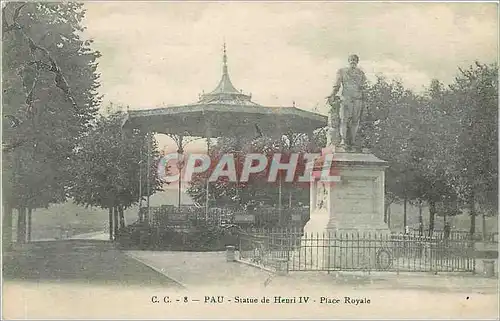 Ansichtskarte AK Pau Statue de Henri IV Place Royale