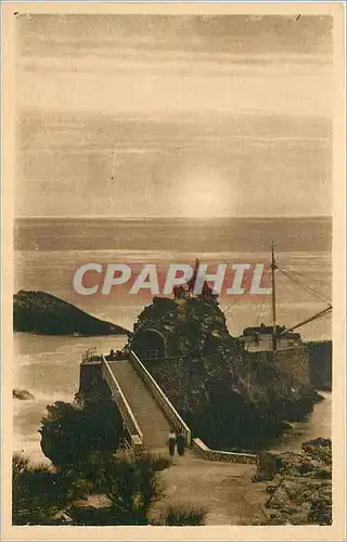 Cartes postales Biarritz Coucher de soleil au Rocher de la Vierge