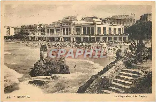 Cartes postales Biarritz La Plage devant le Casino