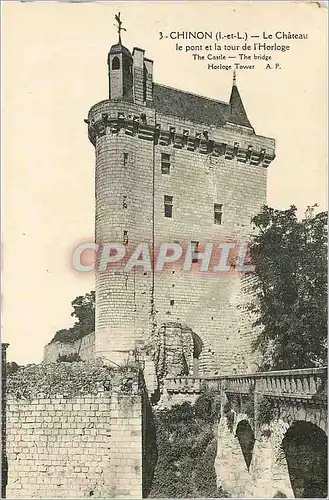 Ansichtskarte AK Chinon I et L Le Chateau le pont et la tour de l'Horloge