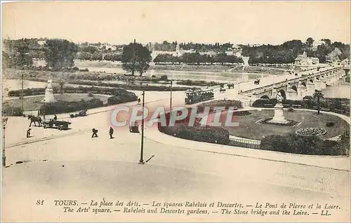 Cartes postales Tours La Place des Arts Les squares Rabelais et Descartes