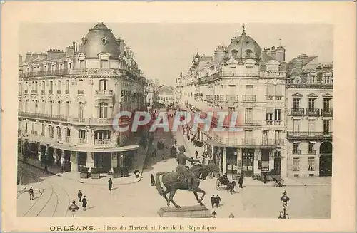 Cartes postales Orleans Place du Martroi et Rue de la Republique