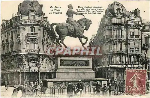 Cartes postales Orleans La Place du Martroi