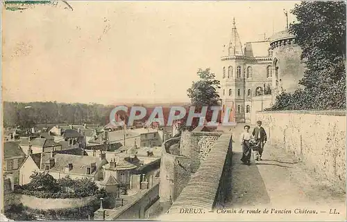 Ansichtskarte AK Dreux Chemin de ronde de l'ancien Chateau
