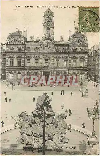 Cartes postales Lyon Hotel de Ville et Fontaine Bartholdi