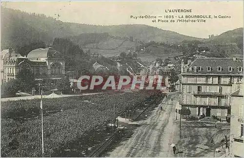 Cartes postales La Bourboule le Casino et Place de l'Hotel de Ville