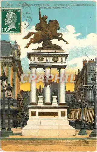 Cartes postales Clermont Ferrand Statue de Vercingetorix par Bartholdi