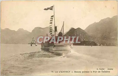 Cartes postales Lac d'Annecy Bateau quittant le Port de Talloires