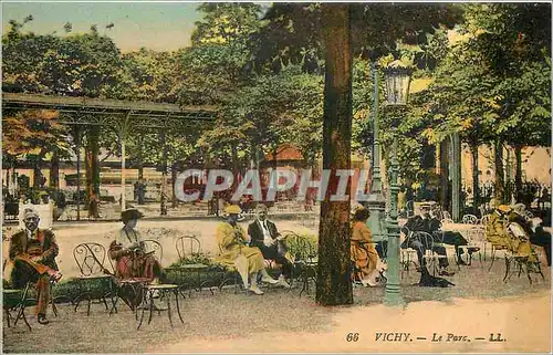 Cartes postales Vichy Le Parc