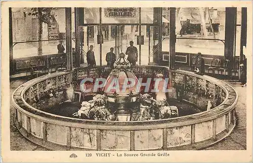 Cartes postales Vichy La Source Grande Grille