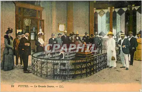 Cartes postales Vittel La Grande Source