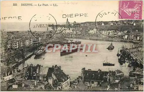 Cartes postales Dieppe Le Port Bateau