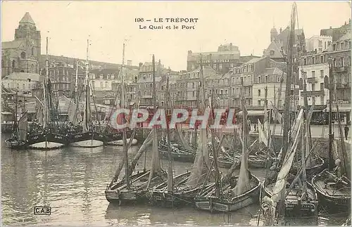 Cartes postales Le Treport Le Quai et le Port Bateaux