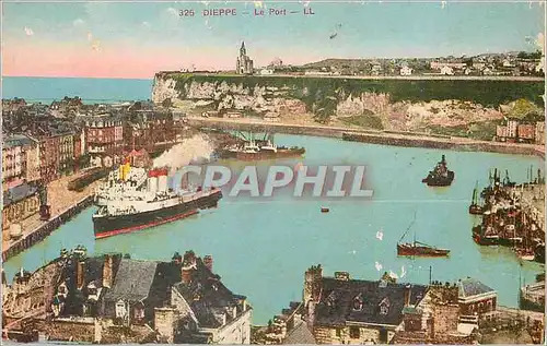 Cartes postales Dieppe Le Port