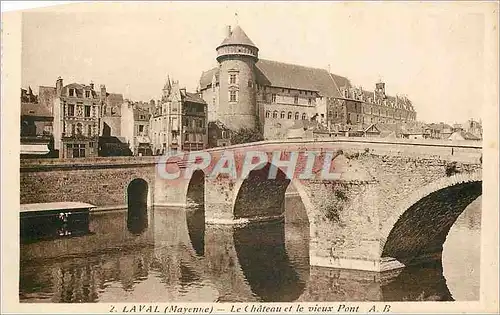 Cartes postales Laval Mayenne Le Chateau et le vieux pont AB