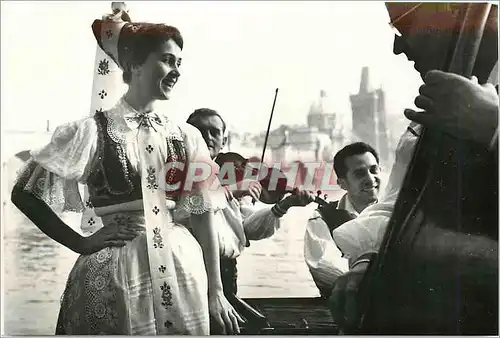 Cartes postales moderne Irena Uhlirova solistka