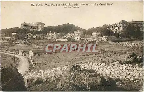 Cartes postales Font Romeu par Odeillo alt 1800m le grand hotel et les villes
