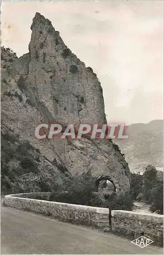 Cartes postales Defile de Pierre Lys le trou du Cure