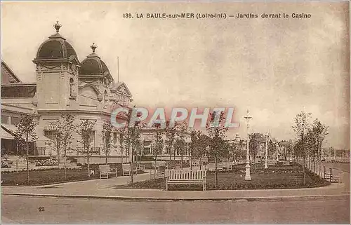 Cartes postales La baule sur mer Loire jardin devant le casino