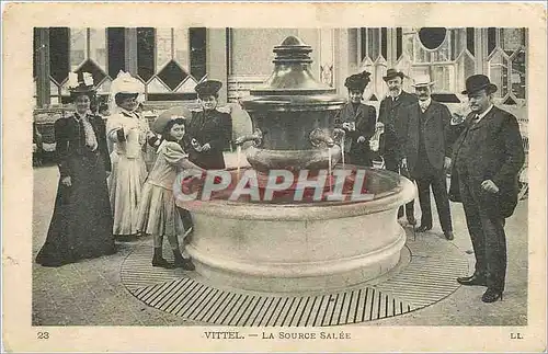 Cartes postales Vittel la source salee