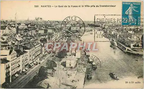 Cartes postales Nantes le Quai de la Fosse et la ville pris du transbordeur