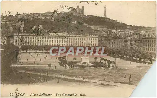 Cartes postales Lyon Place bellecour Vue d'ensemble ER