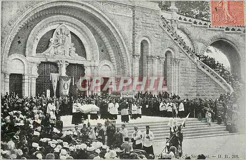 Ansichtskarte AK Lourdes Benediction du TS Sacrement